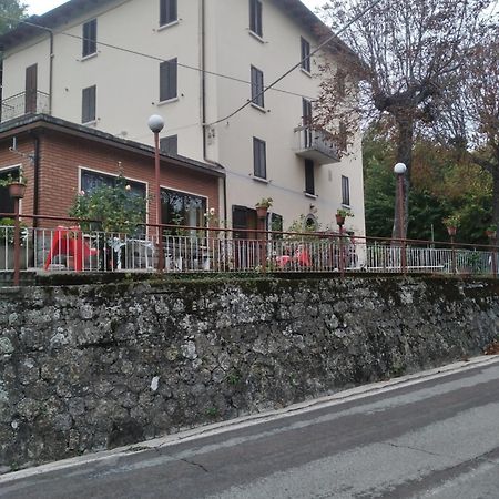 Casa Mirtillo Lizzano In Belvedere Exterior foto